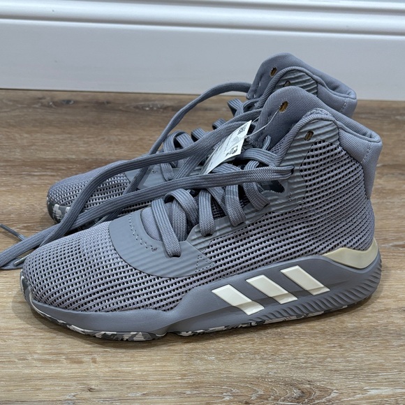 Adidas Men’s Gray Mesh High-Tops - Picture 4 of 5